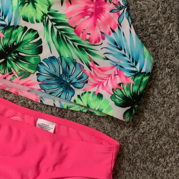 Wonder nation girls 10/12 bathing suit - Picture 2 of 4